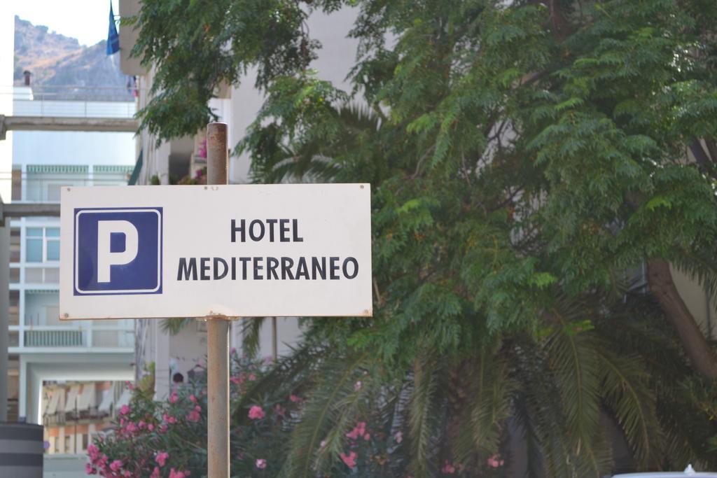 Hotel Mediterraneo Cefalù Exterior foto